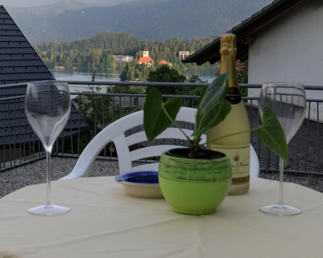 Apartment Mavrica Bled, Quiet Location, With A View Of The Lake Εξωτερικό φωτογραφία